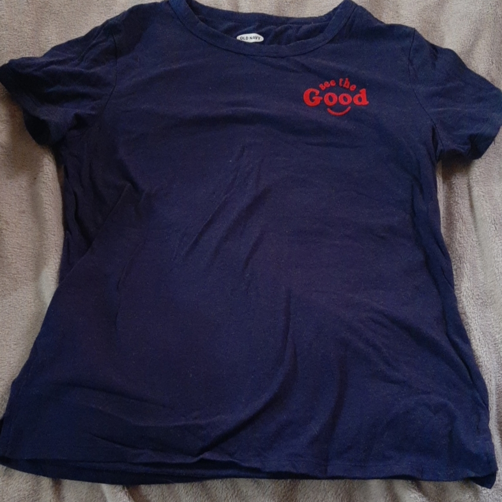 5/$20 Old Navy T-shirt